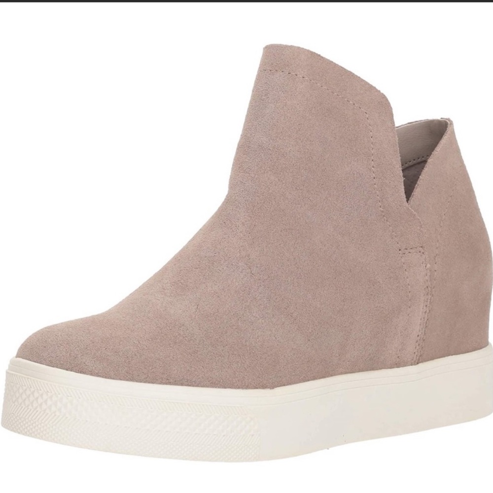 Lightly worn Wrangle wedge sneakers